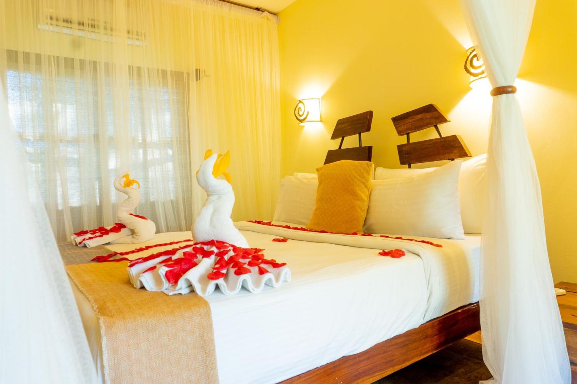 מושי Weru Weru River Lodge מראה חיצוני תמונה