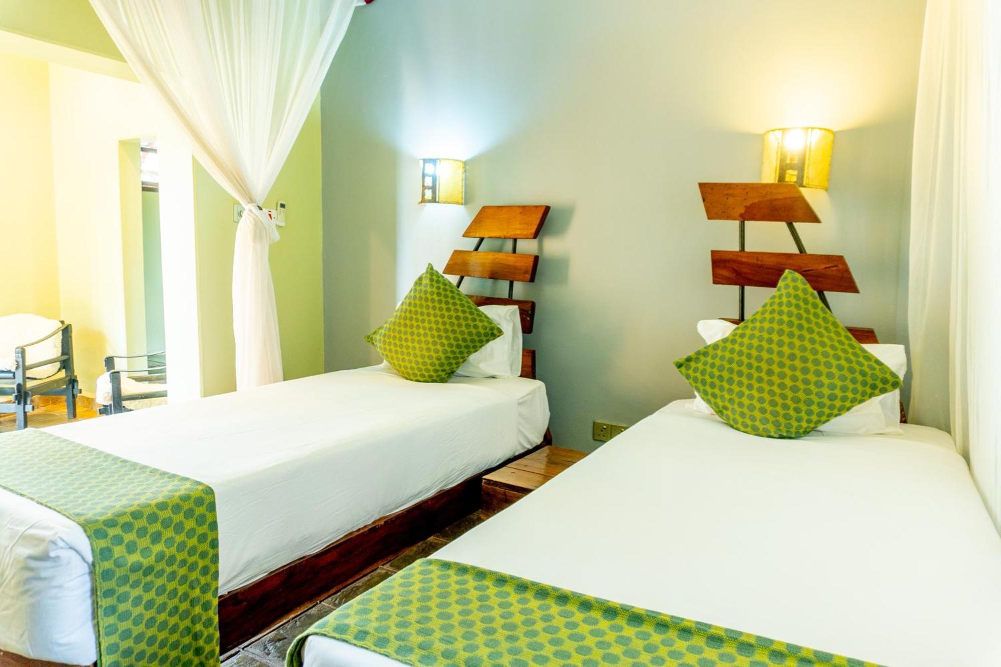 מושי Weru Weru River Lodge מראה חיצוני תמונה